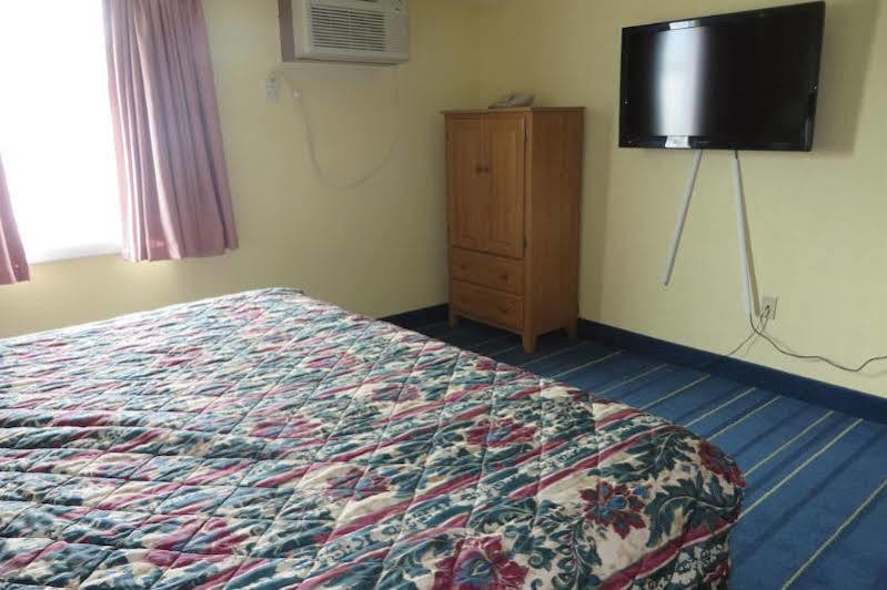 Days Inn By Wyndham Alexandria Mn Экстерьер фото